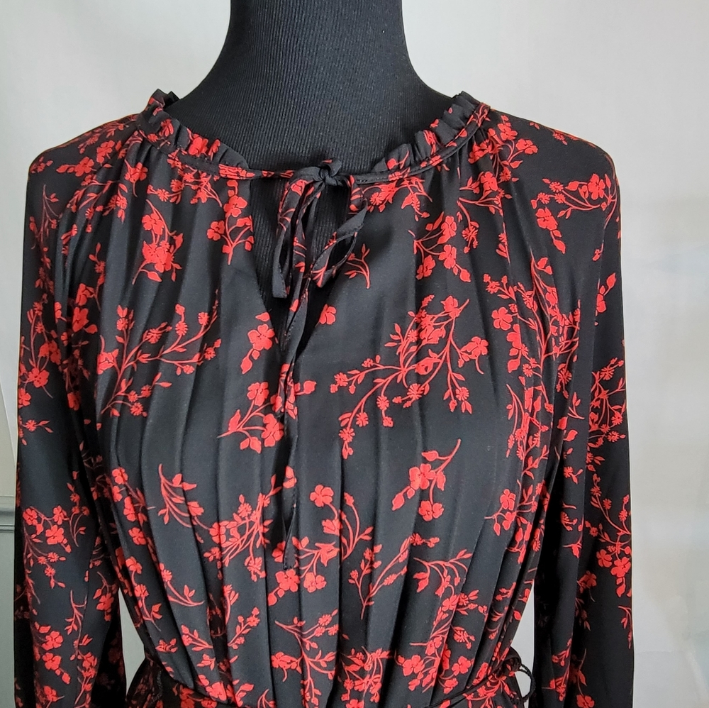 Nanette Lepore Floral Midi Dress Size 6 Black Red Pleated Tie Waist Long Sleeve - Picture 5 of 5